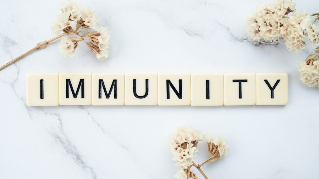 How to Build Immunity Against Frequent Night Shift Illnesses 1 surface, flower background, marble, flowers, immunity, flower wallpaper, immune, nature, prevent, beautiful flowers, detox, defense, fresh, herbs