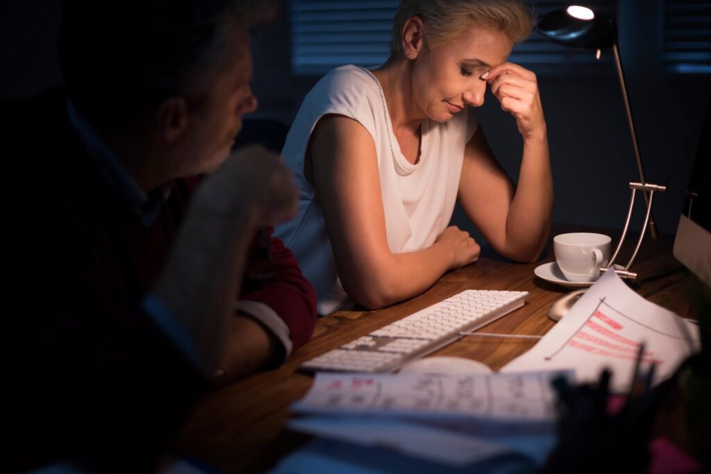 Night Shift and Life Expectancy: What the Research Really Says 2 tiring day very long night 1