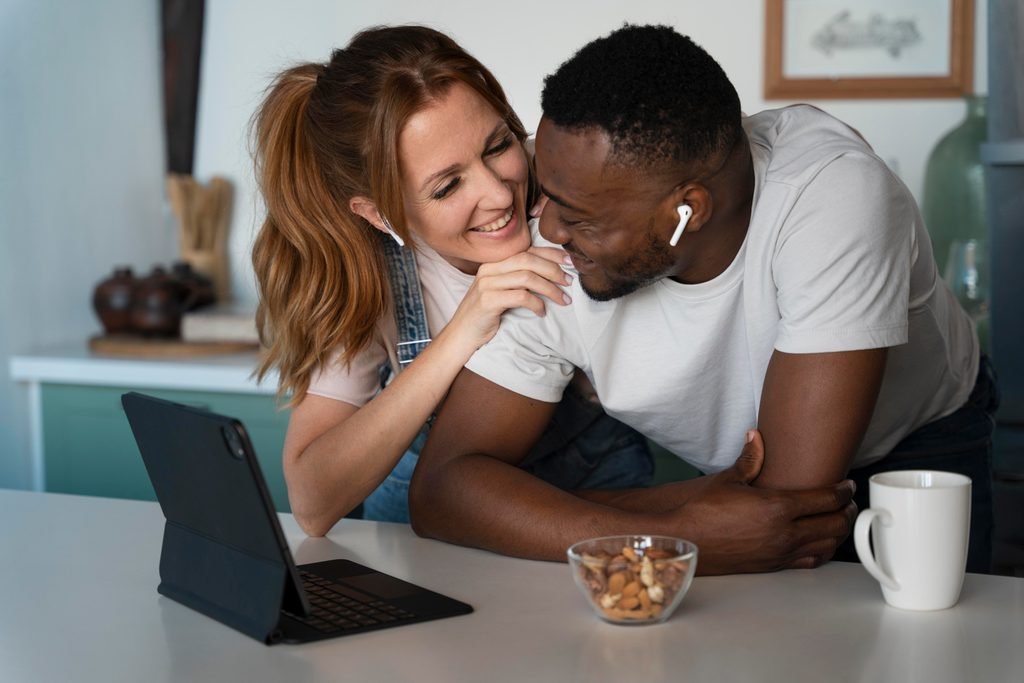 dating as a night shift worker 